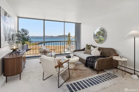 $459,000 | 1050 North Point Street, Unit 405, San Francisco, CA 94109