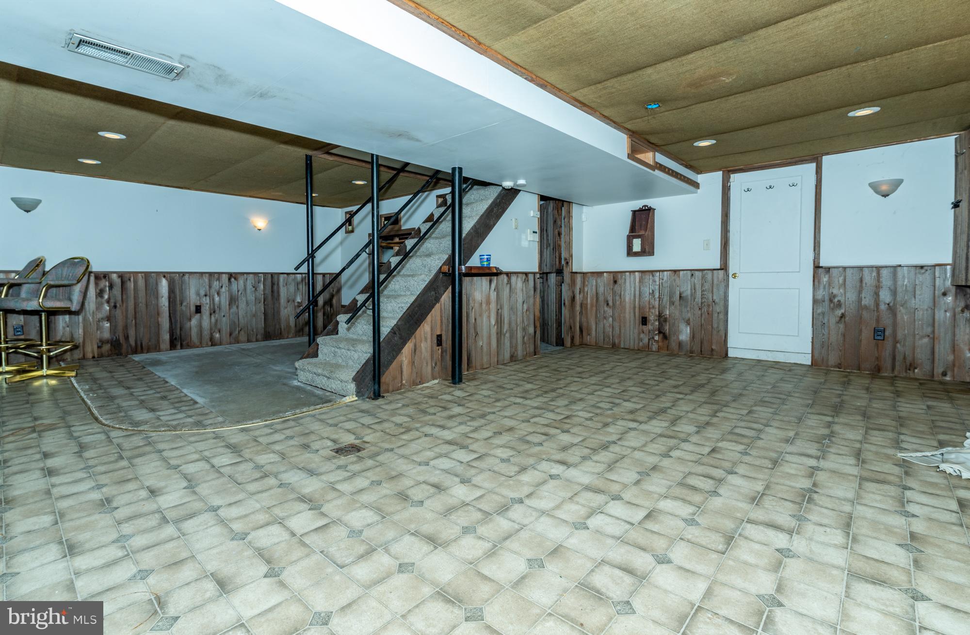 554 Abbeyville Road Lancaster, PA 17603 - Photo 20 of 29 Finished Basement