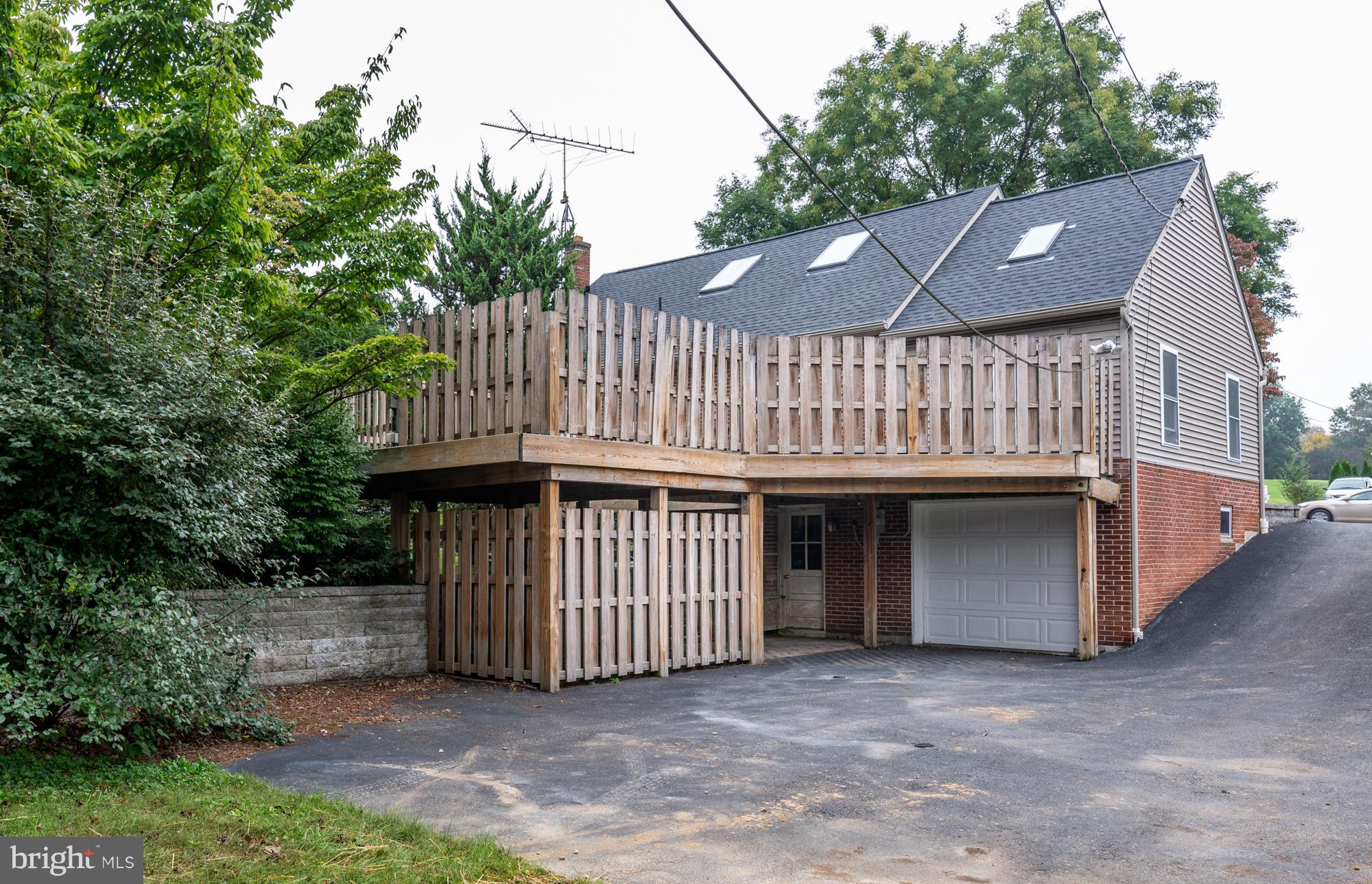 554 Abbeyville Road Lancaster, PA 17603 - Photo 27 of 29 Rear
