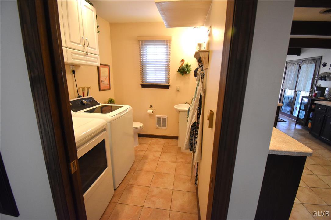 325 Spring Valley Road Easton, PA 18042 - Photo 12 of 37 Gallery Image 12