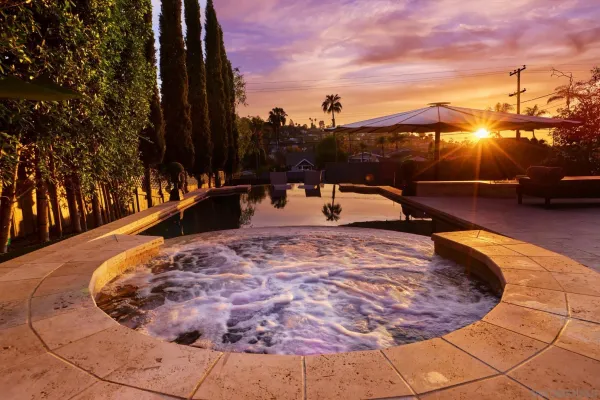 $1,350,000 | 4568 4th Street, La Mesa, CA 91941