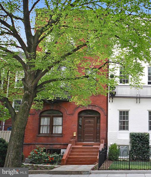 1734 R Street Northwest Washington, DC 20009 - Photo 1 of 1 Exterior (Front)