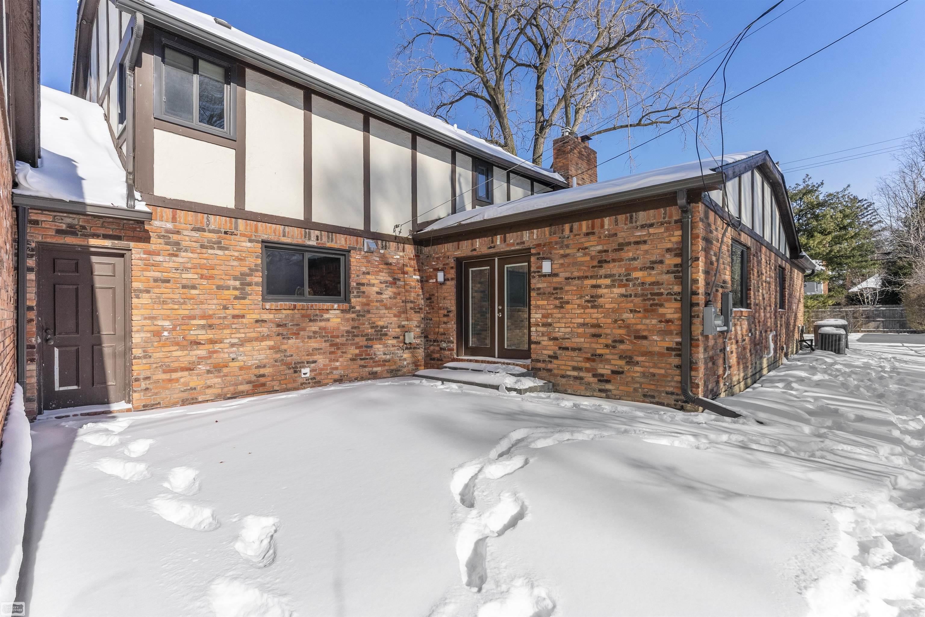 1030 Bishop Road Grosse Pointe, MI 48230 - Photo 48 of 61