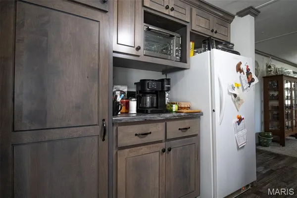 $265,000 | 1297 Southeast 879 Pvt Road, Deepwater, MO 64740