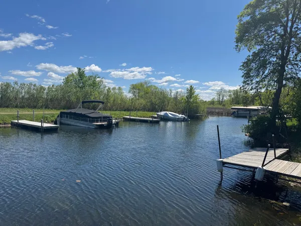 $284,000 | 39872 East Moose Lane, Wahkon, MN 56386