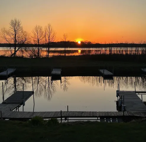 $284,000 | 39872 East Moose Lane, Wahkon, MN 56386