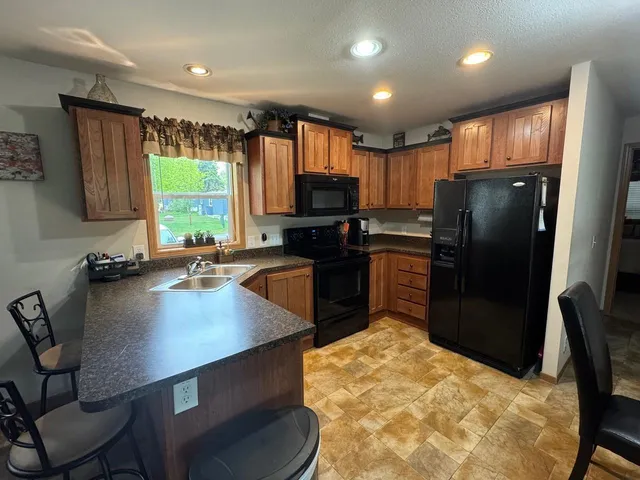 $284,000 | 39872 East Moose Lane, Wahkon, MN 56386