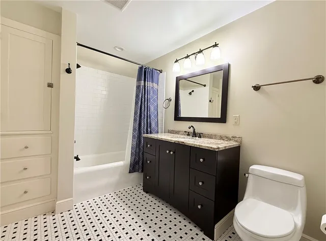 $1,600 | 161 B Oakwood Avenue, Unit A, Horseheads, NY 14903