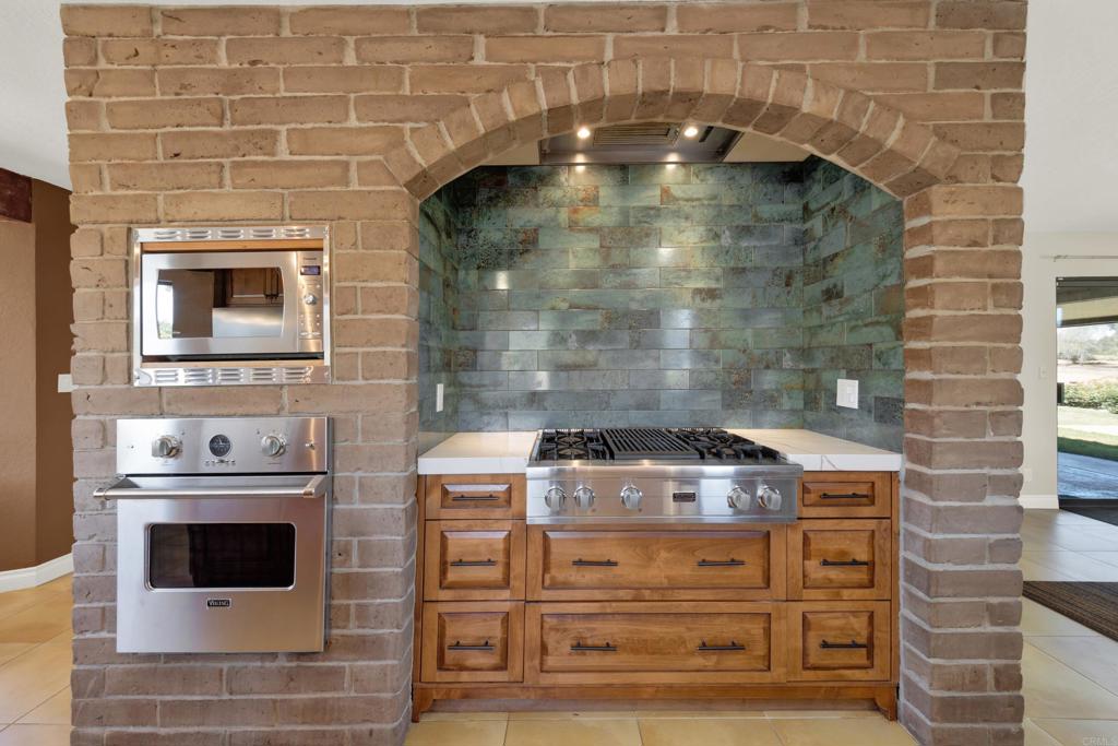 4057 Ladera Vista Road Fallbrook, CA 92028 - Photo 19 of 70 Gallery Image 19