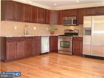 12742 Minden Road Philadelphia, PA 19154 - Photo 5 of 11