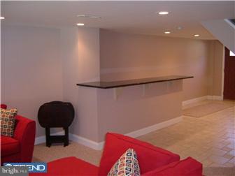 12742 Minden Road Philadelphia, PA 19154 - Photo 9 of 11