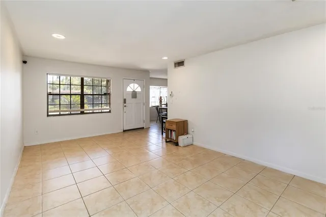 $340,000 | 118 Lake Minnie Drive, Sanford, FL 32773