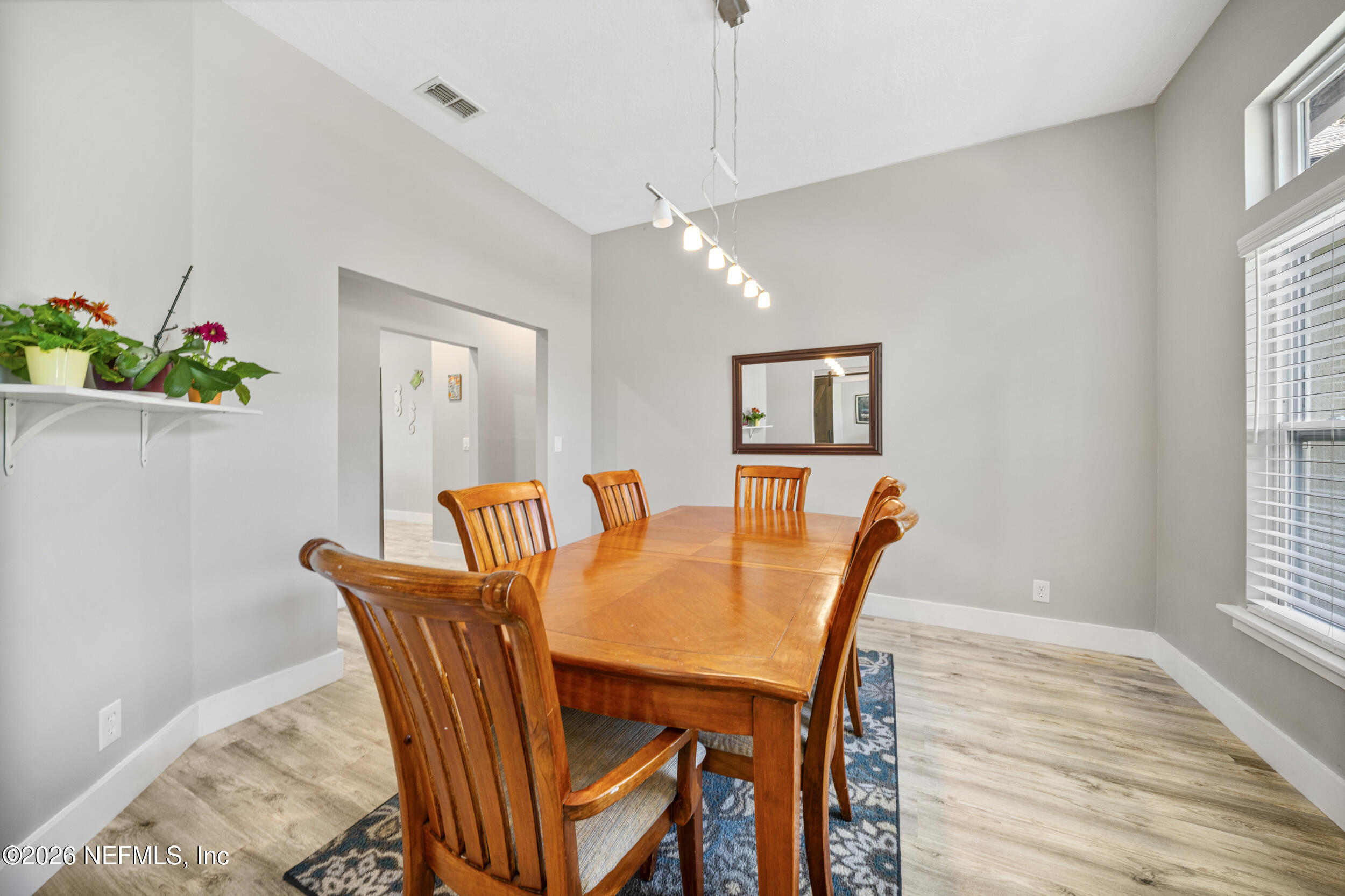 53 Oakwood Road Jacksonville Beach, FL 32250 - Photo 7 of 55 8_ar503780