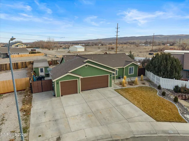 $440,000 | 587 Spur Way, Fernley, NV 89408
