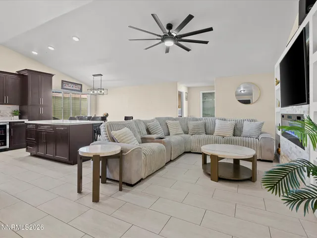 $440,000 | 587 Spur Way, Fernley, NV 89408