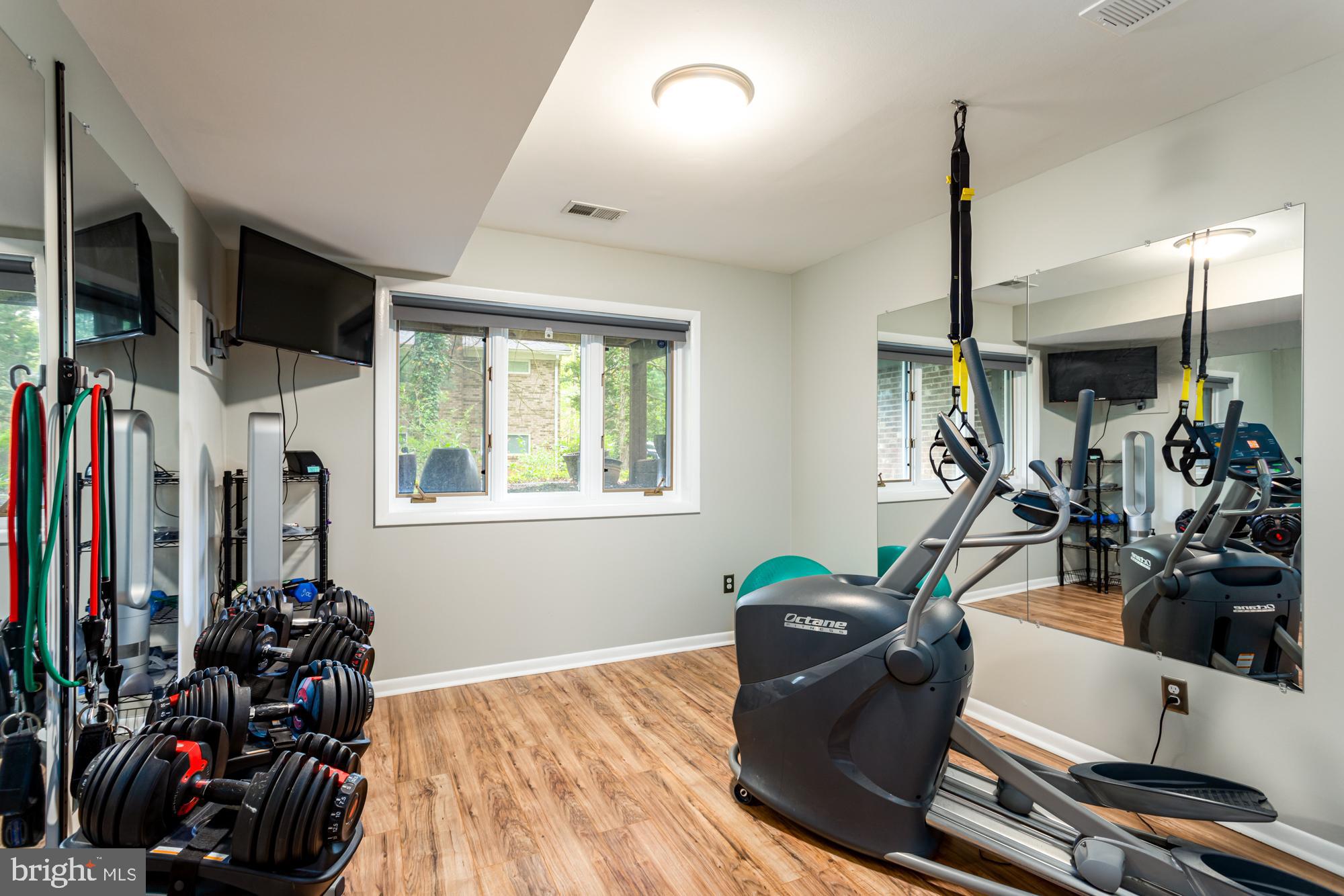 2413 Silver Fox Lane Reston, VA 20191 - Photo 49 of 77