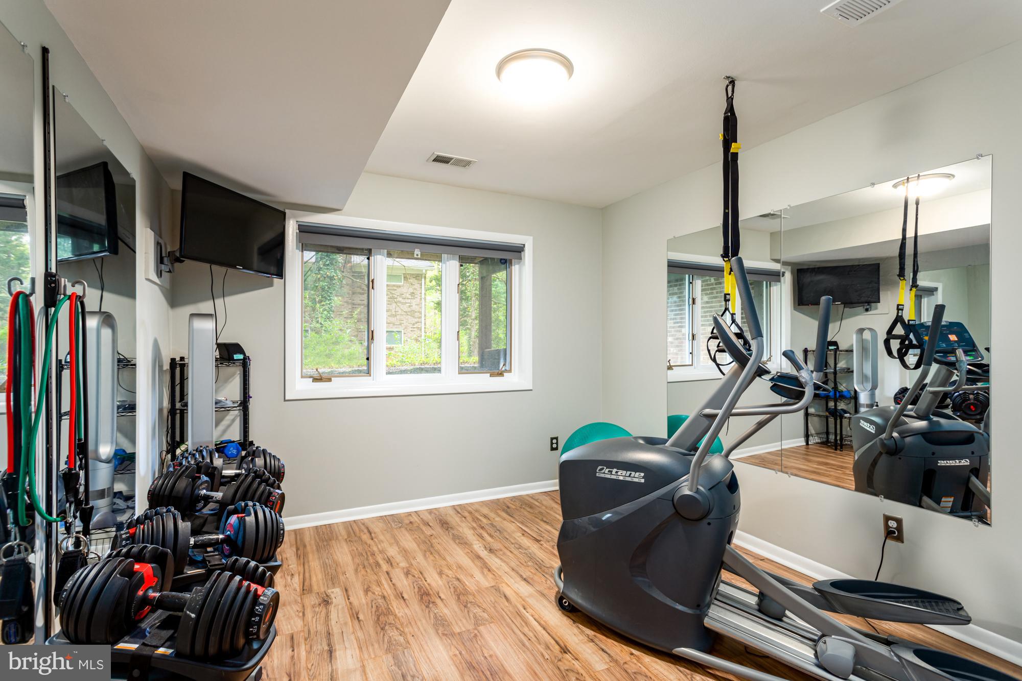 2413 Silver Fox Lane Reston, VA 20191 - Photo 70 of 77