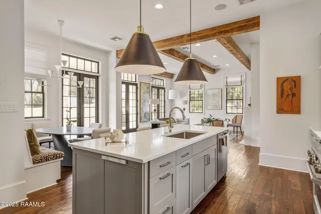 $775,000 | 1908 Glasgow Avenue, Baton Rouge, LA 70808