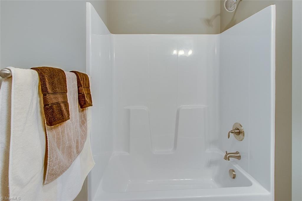 2011 Springwood Road Asheboro, NC 27205 - Photo 19 of 20 Gallery Image 19