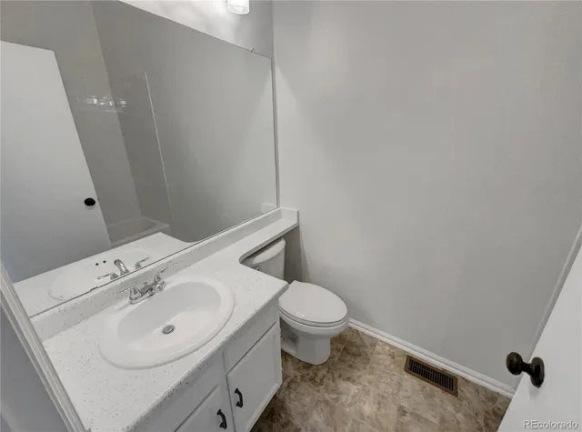 $379,000 | 7604 South Steele Street, Centennial, CO 80122