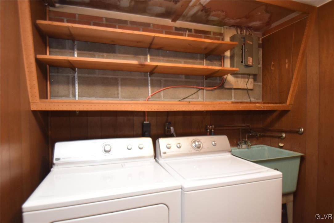 1938 Pinehurst Road Bethlehem, PA 18018 - Photo 23 of 32 Gallery Image 23