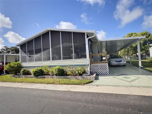 $2,500 | 136 Pindo Palm Street West, Largo, FL 33770