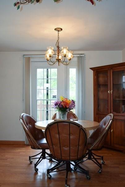 243 Stotler Road Pittsburgh, PA 15235 - Photo 6 of 18 Gallery Image 6