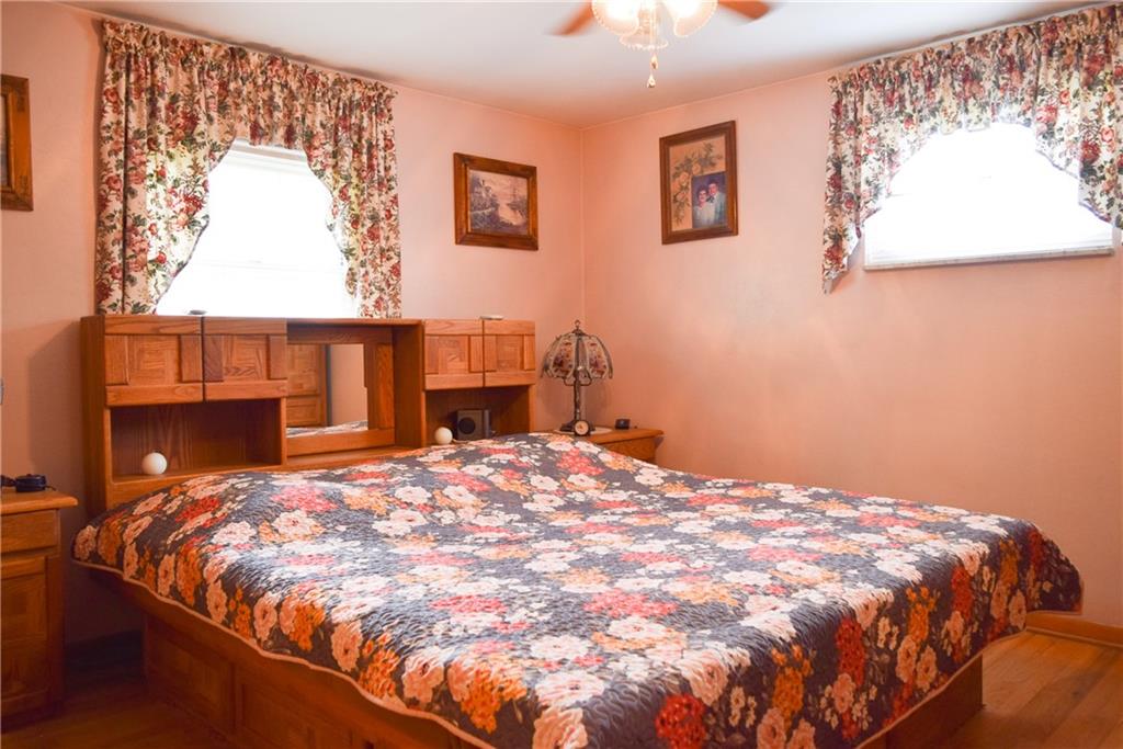 243 Stotler Road Pittsburgh, PA 15235 - Photo 7 of 18 Gallery Image 7