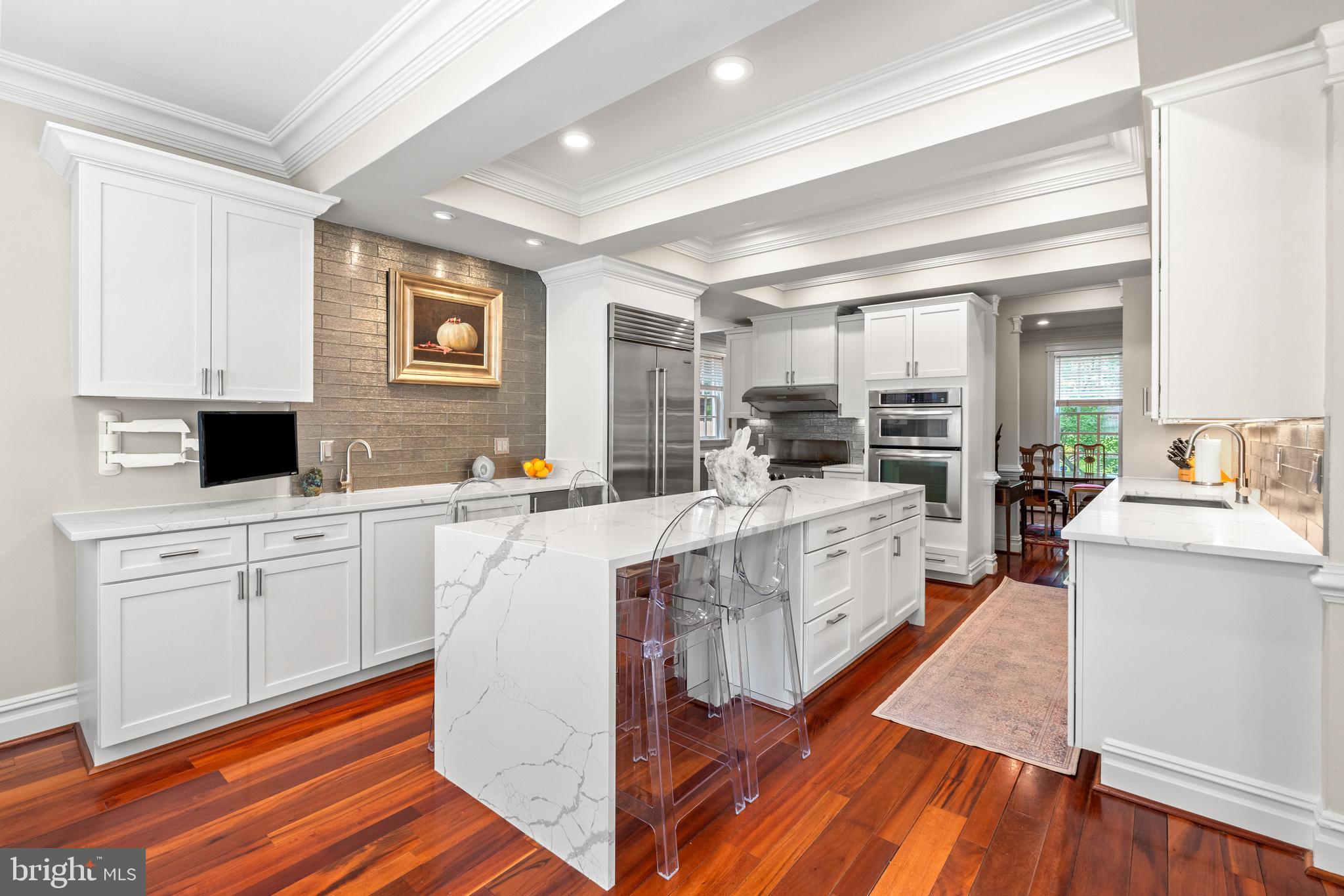3107 Russell Road Alexandria, VA 22305 - Photo 3 of 90 Kitchen
