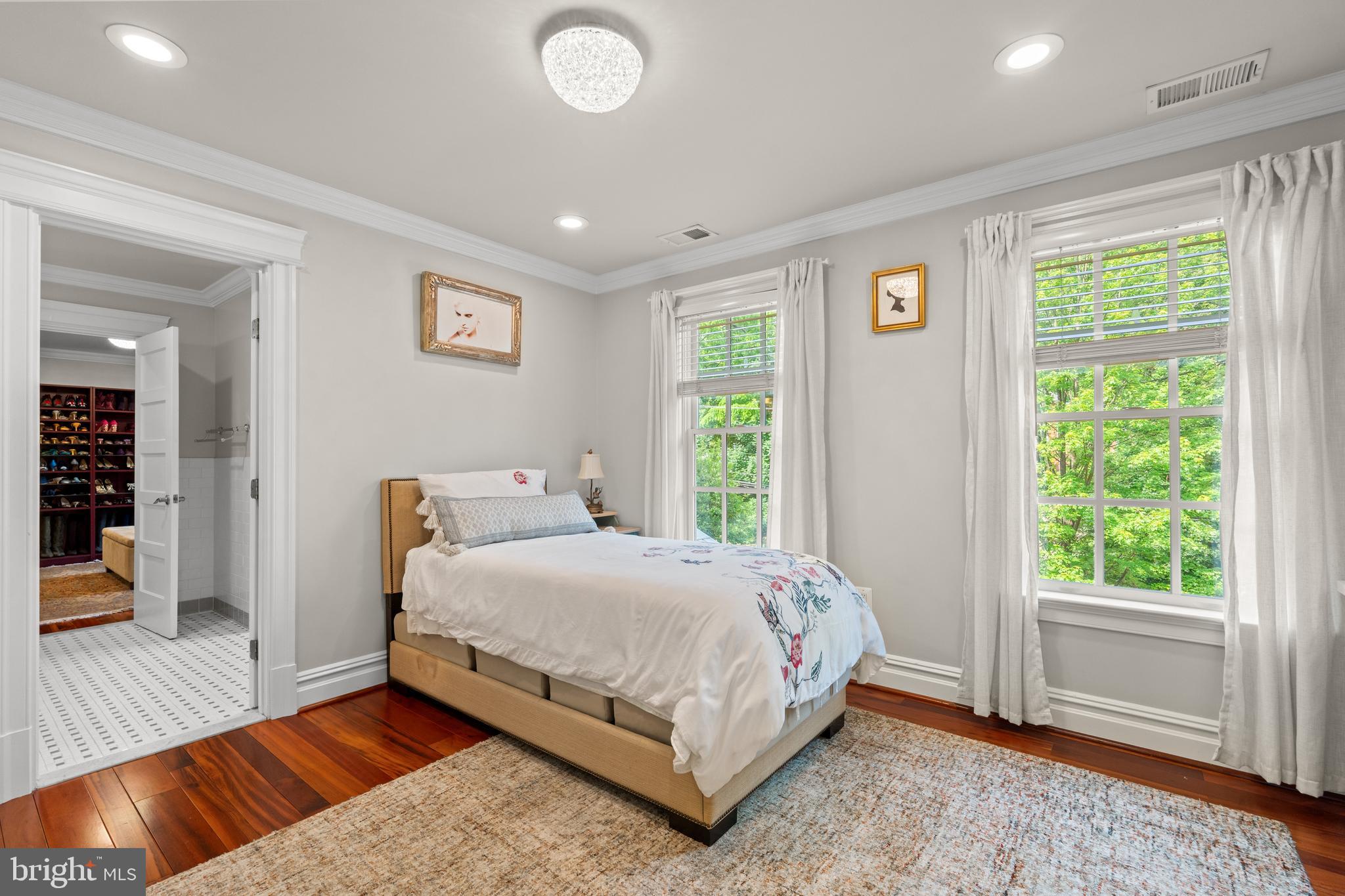 3107 Russell Road Alexandria, VA 22305 - Photo 53 of 90 Bedroom #3 with ensuite bath