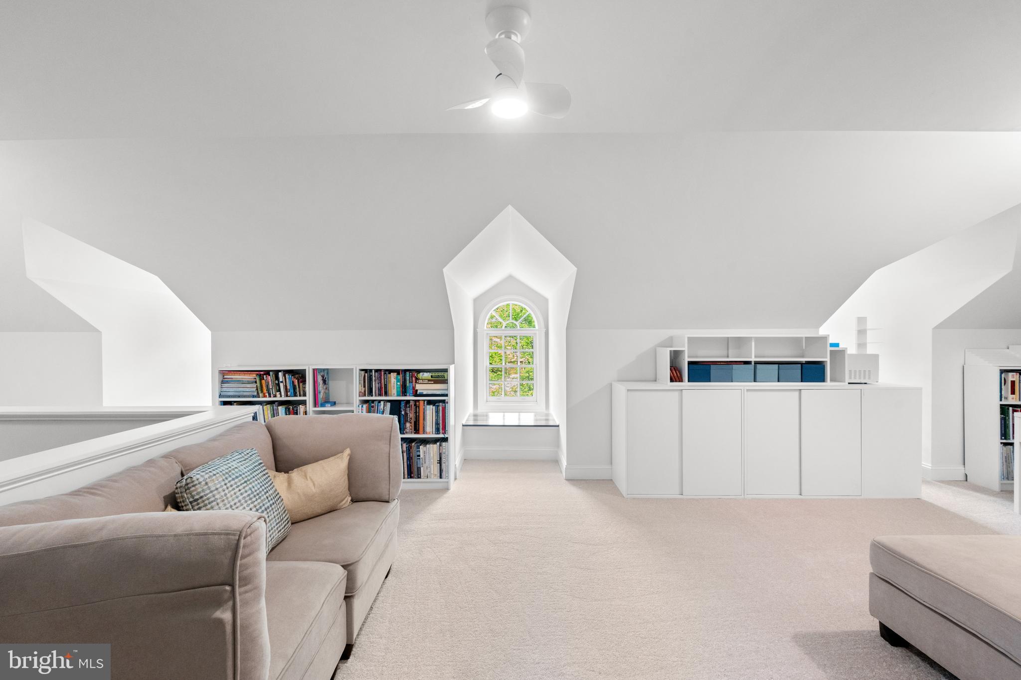 3107 Russell Road Alexandria, VA 22305 - Photo 63 of 90 Top Level Work at Home Office?