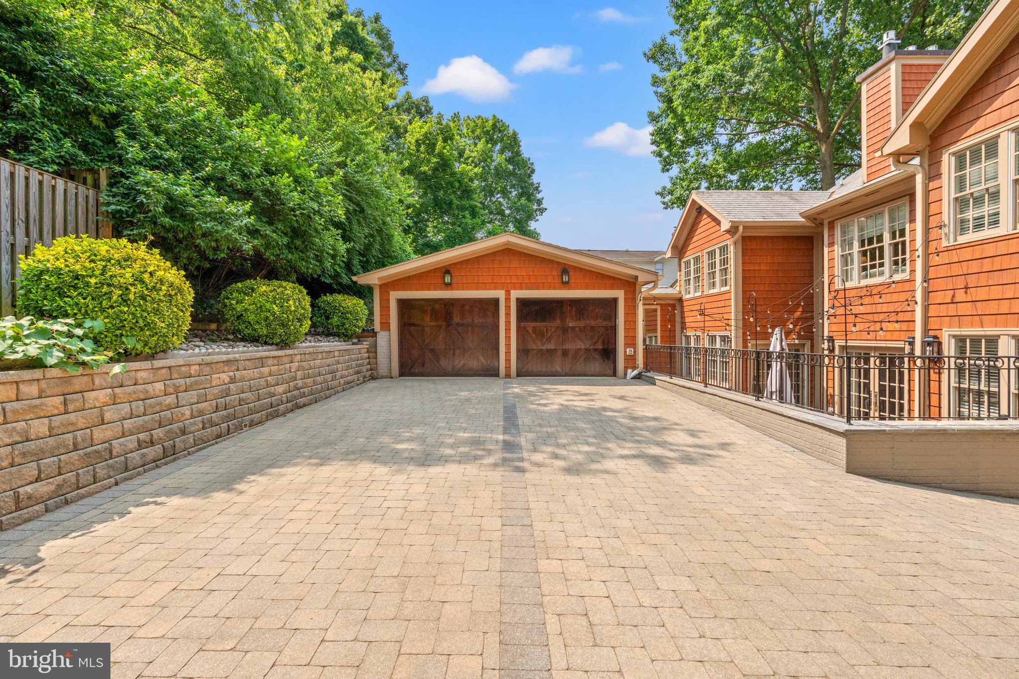 3107 Russell Road Alexandria, VA 22305 - Photo 83 of 90 2 car garage- oversized