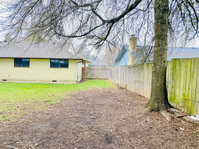 $359,000 | 3732 Peppertree Drive, Eugene, OR 97402