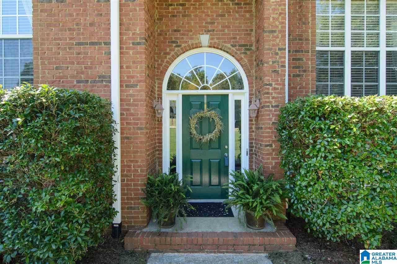 135 Magnolia Ridge Circle Chelsea, AL 35043 - Photo 4 of 49 Gallery Image 4