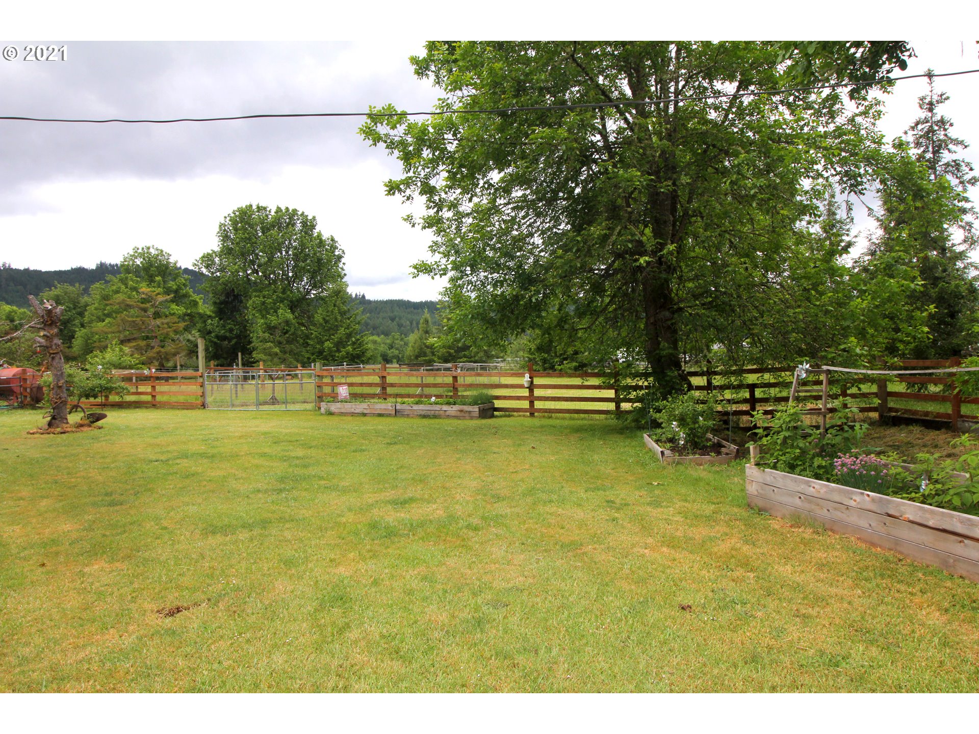 90612 Nadeau Road Springfield, OR 97478 - Photo 22 of 32