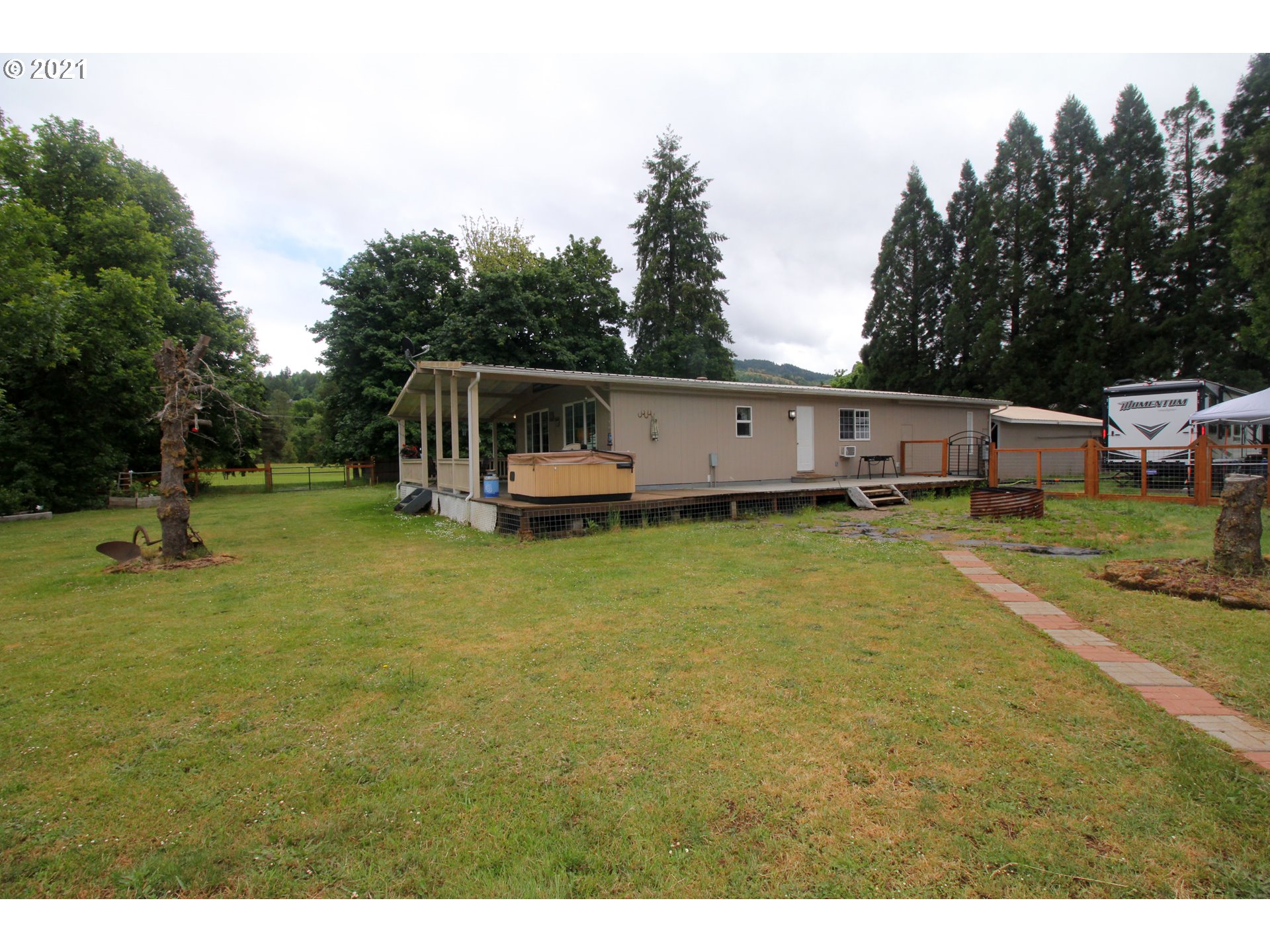 90612 Nadeau Road Springfield, OR 97478 - Photo 23 of 32