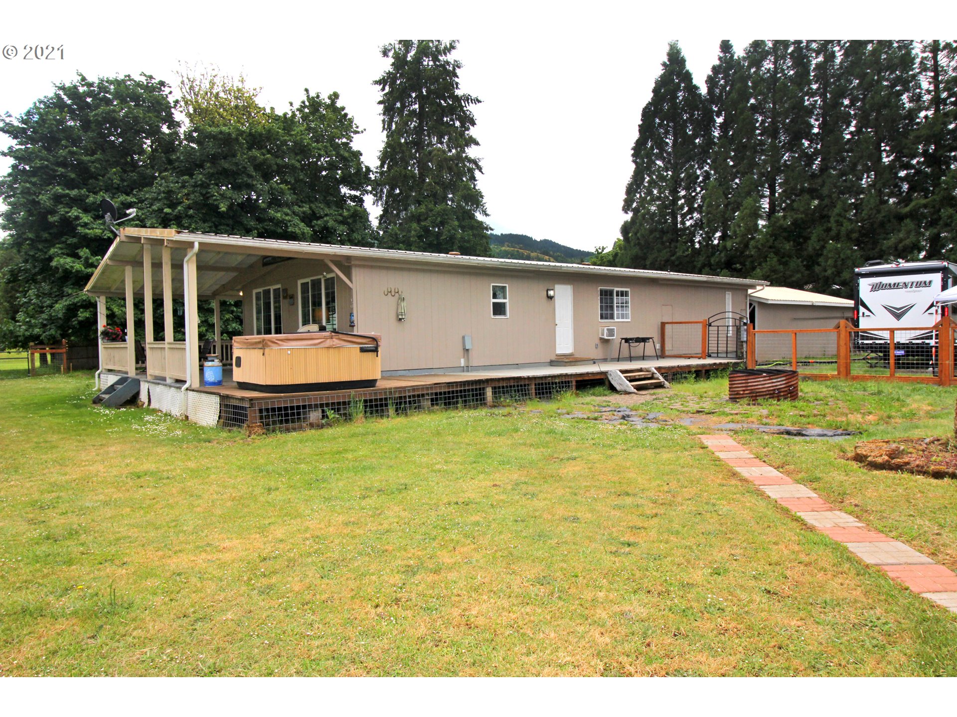 90612 Nadeau Road Springfield, OR 97478 - Photo 4 of 32