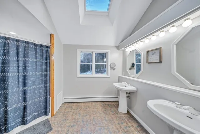 $570,000 | 13 Dolge Court, Oxford, MA 01540