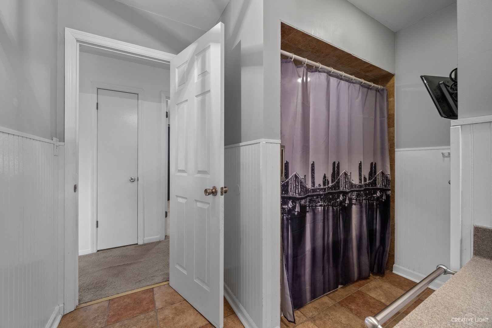 4S064 Thornapple Tree Road Sugar Grove, IL 60554 - Photo 16 of 39 a view of a closet area