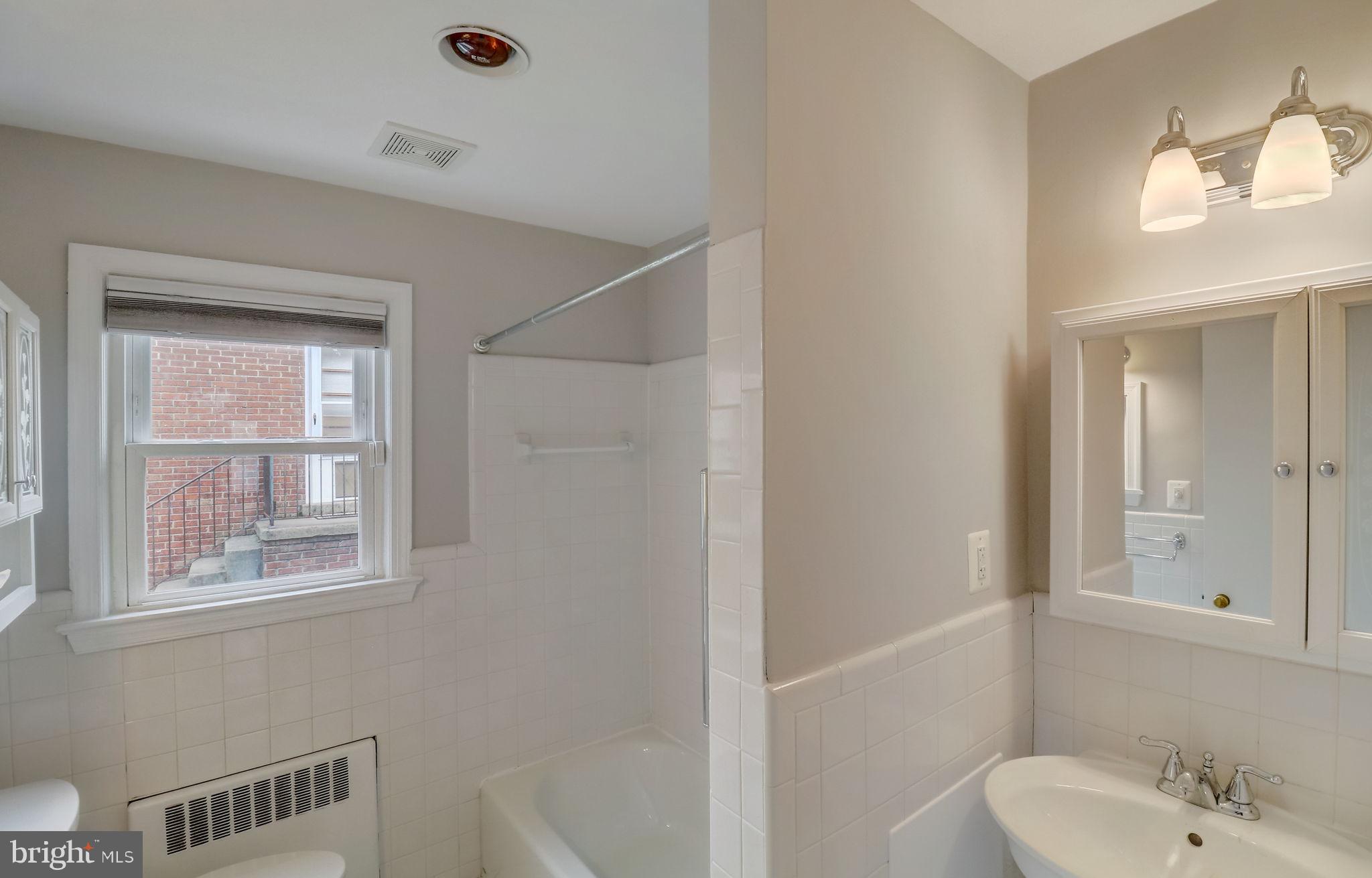 610 Edwards Ferry Road Northeast Leesburg, VA 20176 - Photo 18 of 36 Full Bath on Main Level