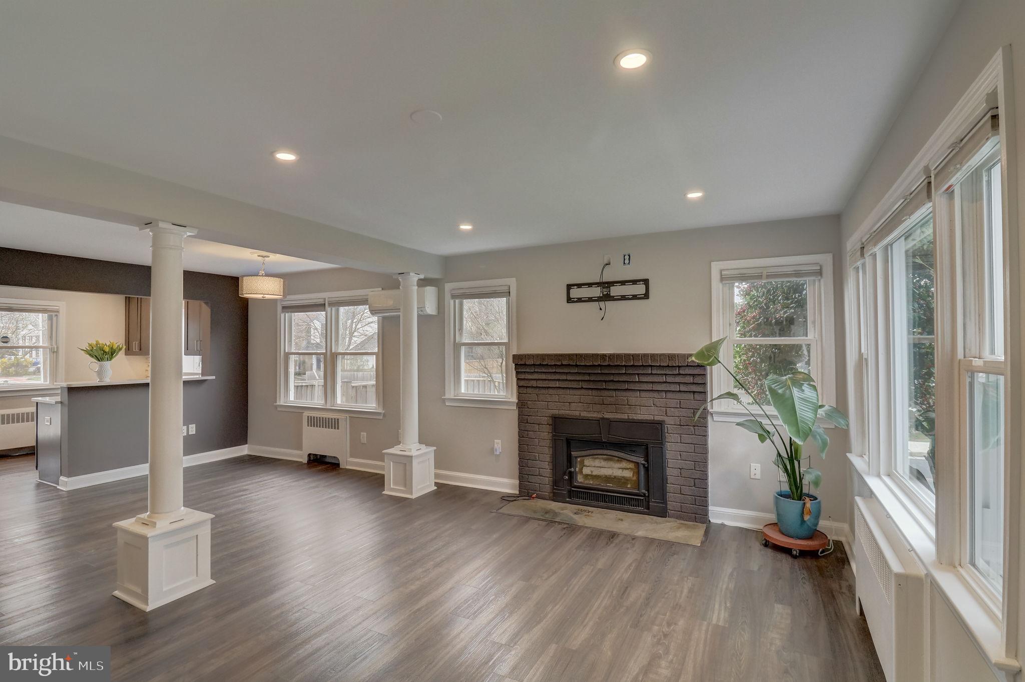 610 Edwards Ferry Road Northeast Leesburg, VA 20176 - Photo 2 of 36 Gallery Image 2
