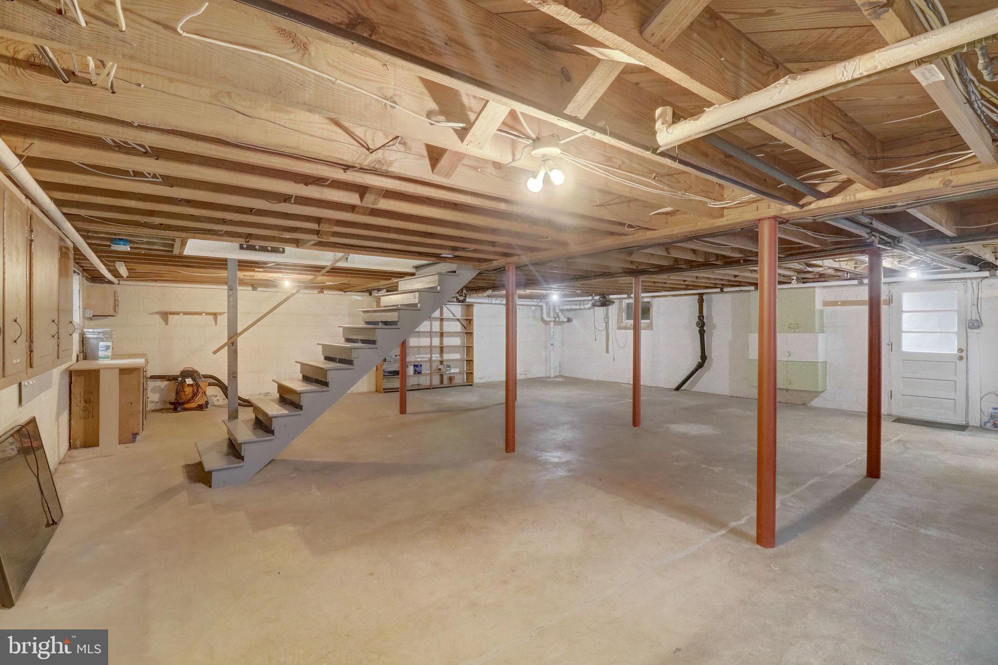 610 Edwards Ferry Road Northeast Leesburg, VA 20176 - Photo 26 of 36 Gallery Image 26
