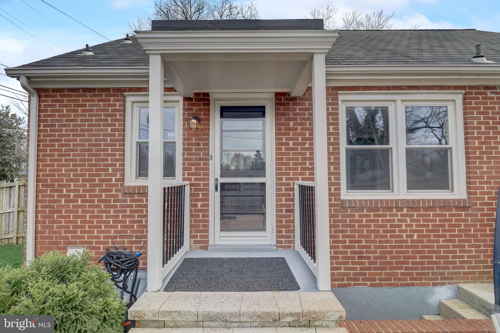 610 Edwards Ferry Road Northeast Leesburg, VA 20176 - Photo 30 of 36 Gallery Image 30