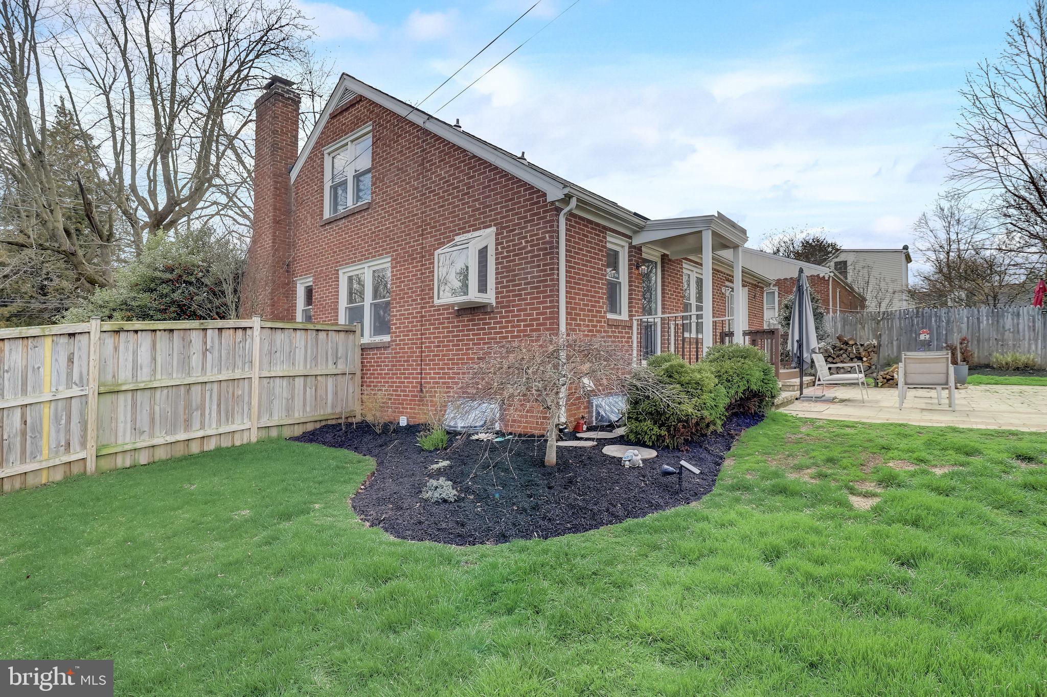 610 Edwards Ferry Road Northeast Leesburg, VA 20176 - Photo 31 of 36 Gallery Image 31