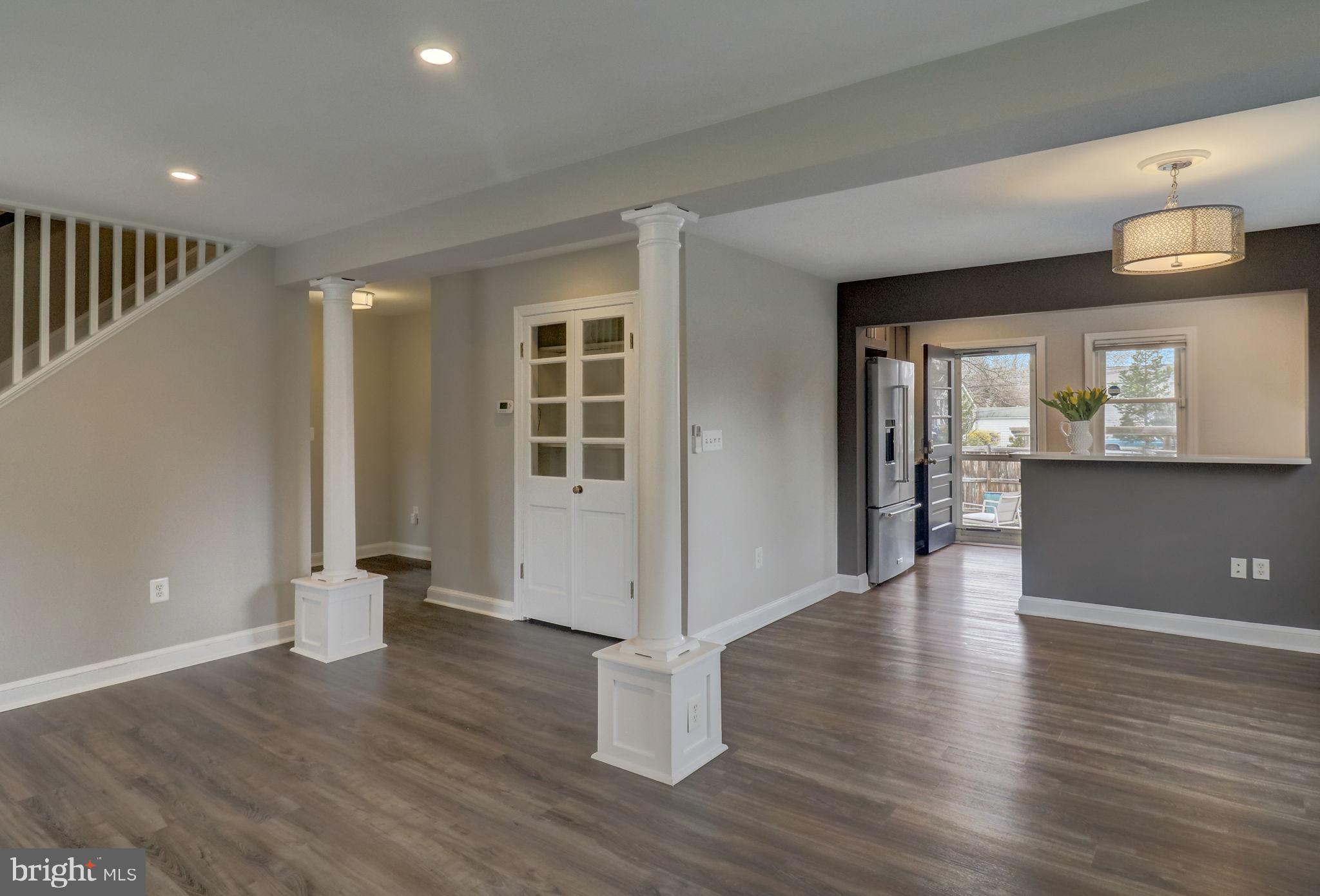 610 Edwards Ferry Road Northeast Leesburg, VA 20176 - Photo 4 of 36 Gallery Image 4