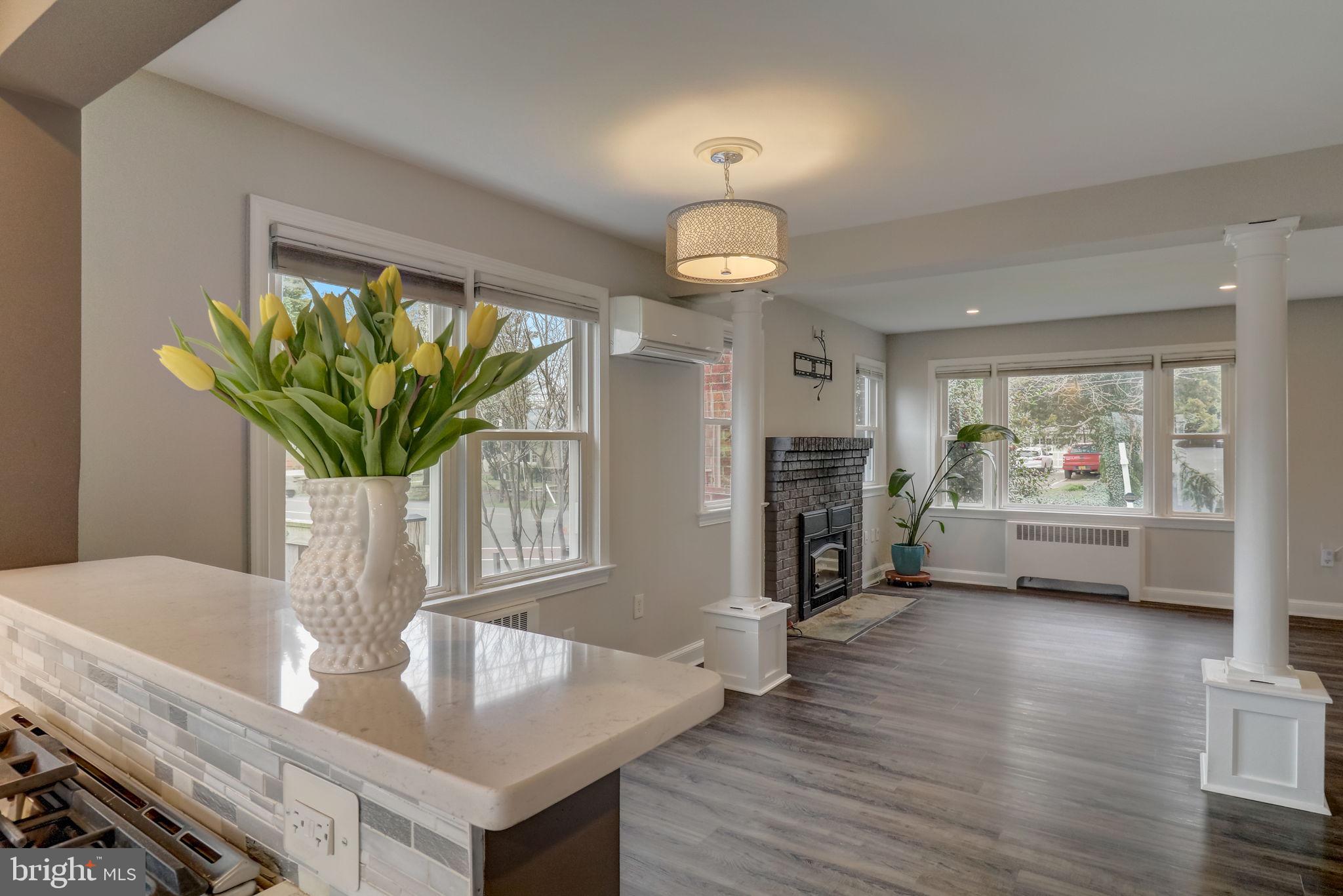 610 Edwards Ferry Road Northeast Leesburg, VA 20176 - Photo 5 of 36 Gallery Image 5