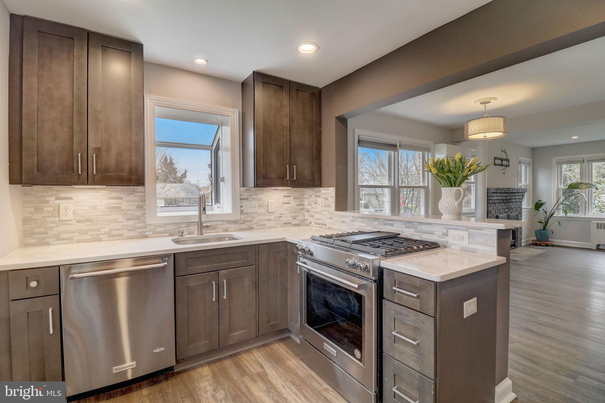 610 Edwards Ferry Road Northeast Leesburg, VA 20176 - Photo 10 of 36 Gallery Image 10