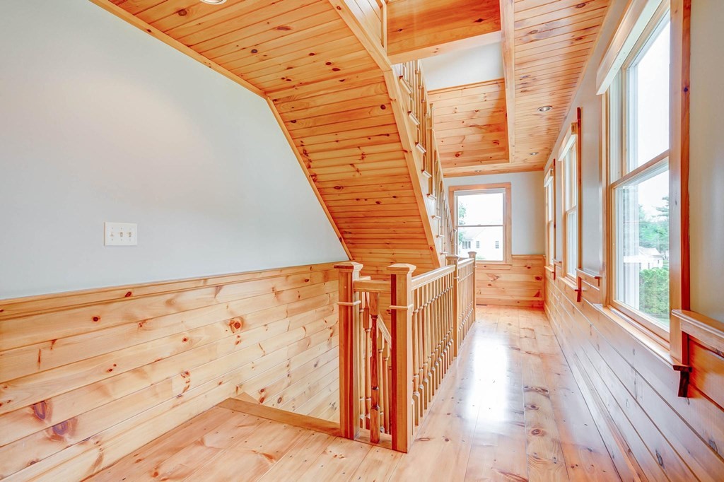 105 Gilmore Road Wrentham, MA 02093 - Photo 24 of 42 Gallery Image 24