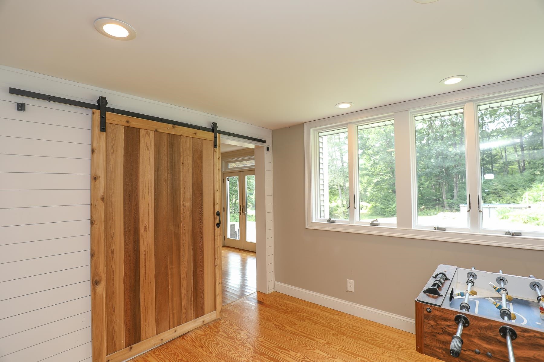 102 Seaverns Bridge Road Merrimack, NH 03054 - Photo 12 of 40 Gallery Image 12