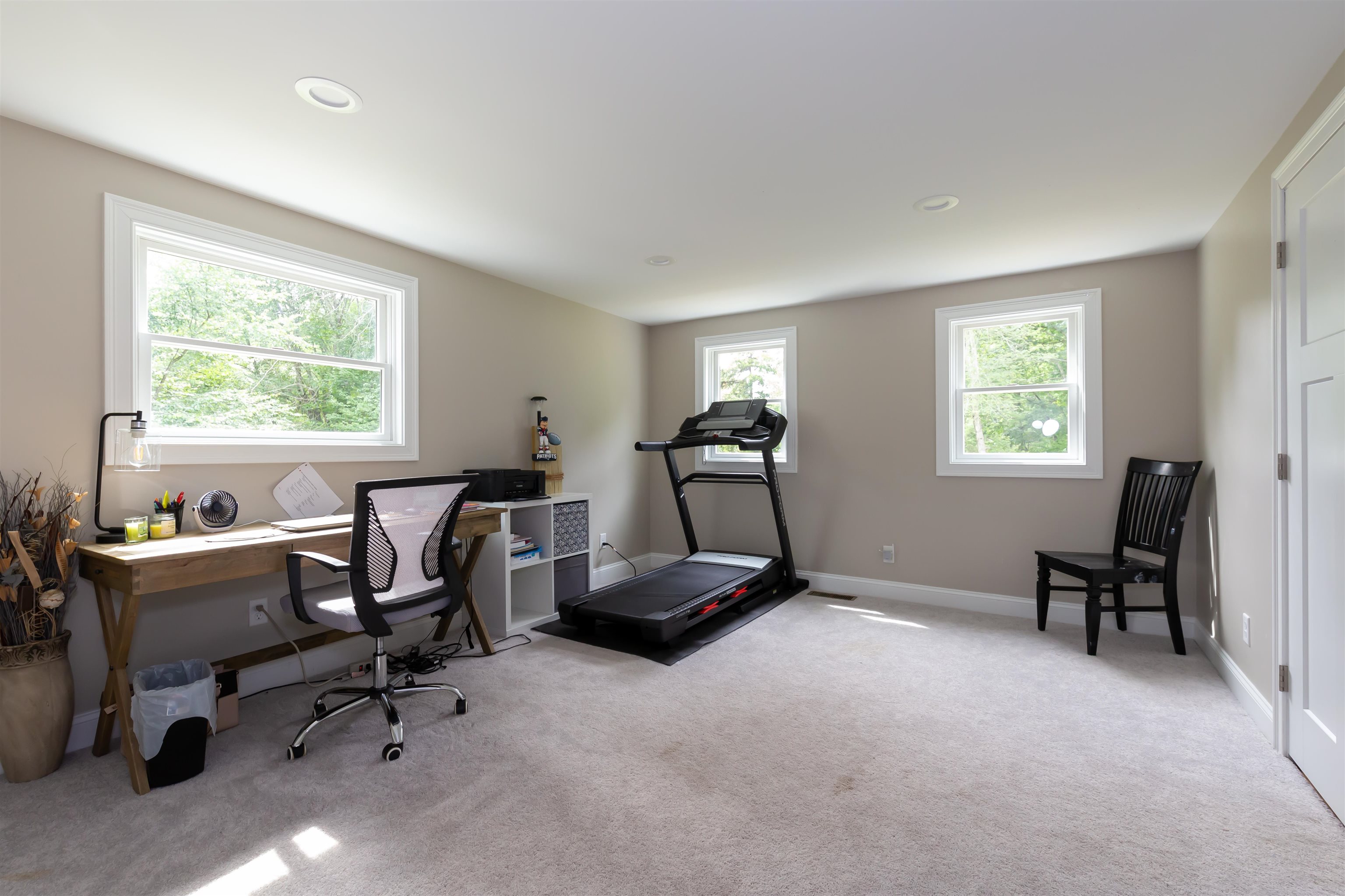 102 Seaverns Bridge Road Merrimack, NH 03054 - Photo 13 of 40 Gallery Image 13